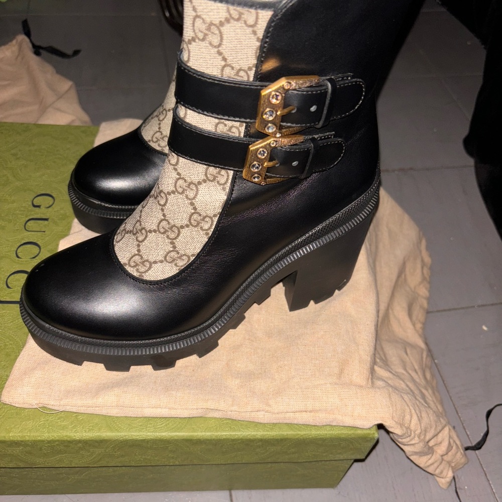 Gucci boots